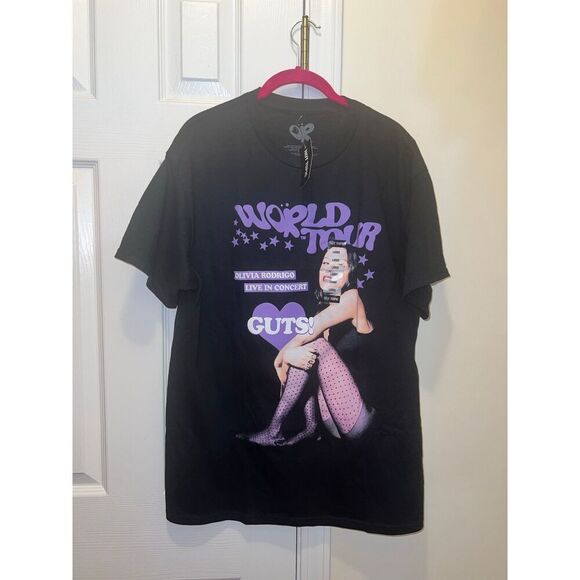 Olivia Rodrigo Guts World Tour T-Shirt, Hot Topic Size Large (B25) - Picture 2 of 4